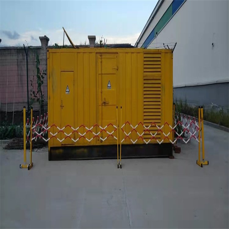 平川发电机组油箱盖上留出小气孔有什么用？