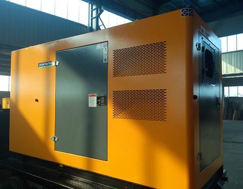 平川汽油发电机组电瓶电解液的密度应该保持在什么范围？