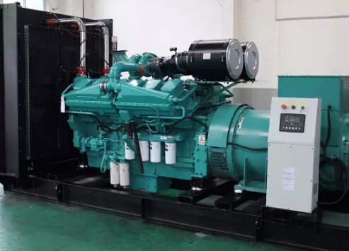 平川发电机如何选择合适的除垢剂来清洗水冷式机油散热器？